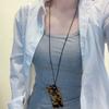 Colar com Pingente Pente de Tartaruga Hawksbill Leopardo Retro Design de Nicho Feminino Acessórios de Corrente para Usar no Outono e Inverno de Alta Qualidade
