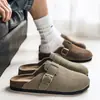 Zuecos de corcho Birkenstock, sandalias casuales tipo slip-on para la playa, zapatos cerrados de suela blanda, zapatos cómodos para el commute al aire libre.