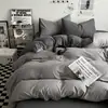 Juego de Cuatro Piezas de Algodón Lavable Suave Súper Suave Color Liso para Dormir Ropa de Cama Juego de Tres Piezas para Dormitorio de Estudiantes Sábana Ajustable Sábana Plana Funda Nórdica Venta al por Mayor