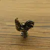 Colgante de Latón Zodiaco Cobre Pollo Tigre Cobre Caballo Adornos Pequeños para Escritorio de Casa Oficina Wang Wang Colgante para Coche Venta al por Mayor
