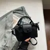Bolso de mano casual de moda para mujer 2026, bolso de hombro moderno, bolso pequeño cuadrado cruzado, bolso único de tela de nailon