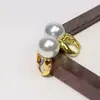 Brincos de Alta Qualidade Estilo Francês Europeu e Americano com uma Vibração Exagerada e Elegante, Argolas Simples, Presilhas de Orelha Minimalistas de Nicho para Mulheres