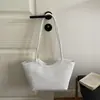 Bolsa Tote Elegante de Gran Capacidad para el Trabajo Diario 2026 Nueva Informal Simple Súper Popular para Llevar en la Mano o al Hombro para Mujer