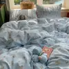 Juego de Cuatro Piezas de Tela Tipo Nube Clase A, Juego de Sábanas y Funda Nórdica Fresco y Sencillo, Juego de Tres Piezas para Dormitorio Estudiantil al por Mayor