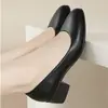 Novos Sapatos Femininos de Salto Alto Pretos para a Primavera de 2026, Sapatos Profissionais de Bico Fino para o Trabalho, Sapatos de Couro Finos de Salto para Etiqueta