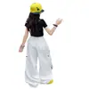 Conjunto de Roupa de Verão para Meninas 2026 Novo Casual Estilo Coreano para Meninas Mais Velhas, Moletom de Manga Curta com Estampa de Letras e Conjunto de Calça Cargo