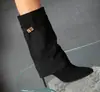 Botas de Tacón Alto con Punta Negra hasta Media Pantorrilla para Mujer Estilo Europeo y Americano Decoración con Hebilla Metálica Botas Largas de Moda Versátiles Novedad Otoño e Invierno