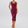 Nuevo conjunto de yoga estilo europeo y americano para mujer, ropa de fitness reductora de cintura, conjunto de dos piezas de alta elasticidad y ajuste ceñido para correr al aire libre y deportes