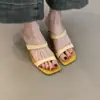 Sandalias de verano para mujer para exteriores, modelo nuevo 2026, impresionantes sandalias de tacón alto con punta cuadrada, perfectas para combinar con faldas