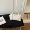 Bolsa Boston Estilo Coreano de Nicho Shuai Mi Home para Mulheres, Bolsa de Ombro Transversal Fashion e Estilosa, Bolsa Tendência para o Dia a Dia Cor Sólida