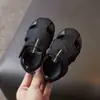 Sandálias Infantis com Biqueira Fechada, Sapatos para Bebês que Estão Aprendendo a Andar, Modelo de Verão 2026, Sapatos Funcionais Respiráveis para Meninos, Sapatos Esportivos Casuais para Meninas