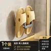 Estante para pantuflas con ventosa para baño, estante de almacenamiento para zapatos montado en la pared sin taladro, estante colgante para inodoro con drenaje de agua
