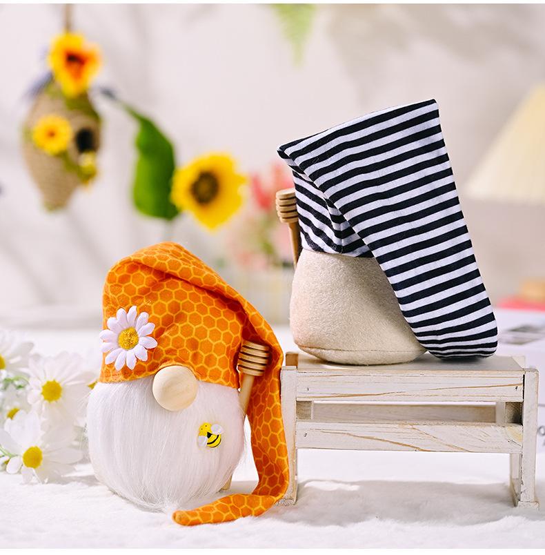 蜜蜂日长帽鲁道夫公仔_10