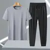 8306-2 Conjunto Esportivo Casual de Verão Masculino de Seda Gelada, Absorvente de Umidade, Respirável, Calças Compridas de Gola Redonda, Moda de Alta Qualidade, Secagem Rápida