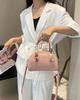 Bolsa de Ombro de Couro Bovino de Primeira Camada para Mulheres, Lenço de Seda Fashion Transfronteiriço, Bolsa Concha para Compras e Deslocamento de Estudantes, Versátil de Couro Genuíno Portátil Macia