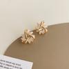 Pendientes de ojo de gato de cristal francés de alta gama para mujer, ligeros, elegantes, de circonita, a la moda, combinables con todo.