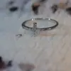 Anillo Europeo y Americano Transfronterizo en Forma de Cruz, Lujo Ligero, Estilo Minimalista Personalizado, Chapado en Cobre con Circonita, Anillo de Moda