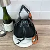 Bolso de mujer simple y versátil 2026 elegante de alta gama pequeño bolso de hombro atuendo de moda bolsos de mujer