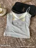 Camisola de Costas Cruzadas para Primavera e Verão para Mulheres com Bojos de Látex, Pode Ser Usada como Roupa Íntima ou Top Externo, Corte Justo, Top sem Costas