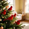 Decoración colgante de pájaro rojo de plumas artificiales de Navidad Adorno para árbol de Navidad pájaro de la paz rojo pájaro de espuma de plumas artificiales