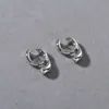 Estilo Nuevo Europeo y Americano Nicho Personalidad Chapado en Cobre Oro Real de 18K Incrustado Zirconia Clips para Orejas, Pendientes Únicos y de Moda