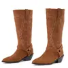 Botas altas de punta para otoño e invierno talla grande, zapatos de tacón alto de color liso, botas versátiles para mujer sin cordones de tacón cuadrado, botas de moda de comercio exterior transfronterizo