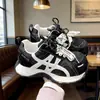 Versión de Piel de Vaca~Zapatos Rojos de Suela Gruesa estilo Forrest Gump para Mujer, Nuevos para Primavera 2026, Cordones Dobles, Que Aumentan la Altura, Zapatos Casuales Ligeros, Zapatos de Entrenamiento Alemanes