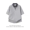 Camiseta Polo de Manga Curta Patchwork Xadrez de Alto Padrão Estilo Americano Falsa de Duas Peças para Homens, Top de Verão Estilo College com Gola Reversível