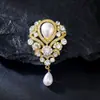 Broche Pingente de Pérola Estilo Palácio, Liga Exquisita Vintage com Diamantes, Alfinete de Lapela de Alta Qualidade para Temporada de Formatura
