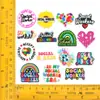 Pingentes Coloridos Personalizados para Sapatos com Frases em Inglês, Decorações e Acessórios para Sapatos de Borracha Macia em PVC