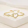 Pulseira Amor Infinito Mais Vendida da Amazon para Mulheres, Joia de Pulso Versátil Estilosa Europeia e Americana, Joia de Mão, Exclusivamente para E-commerce Transfronteiriço