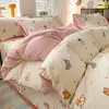 Conjunto de Roupa de Cama de Quatro Peças em Algodão Lavado Estilo Novo 2026 com Estampa Fofa para Quarto de Casa e Dormitório de Estudante