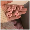 Pinza de pelo trenzada con flor rosa súper de hada encantadora para mujer, clip lateral de temperamento, linda chica, pinza de pelo de moda todo-partido, tocado