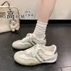 Zapatillas planas casual con cordones versátiles 2026, zapatos casual retro para primavera/otoño, zapatos de mujer, nuevo diseño elegante