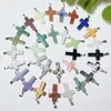 Colgante de cruz de cristal natural transfronterizo moda europea y americana comercio exterior accesorios de joyería diy cuerda de cuero cadena para la clavícula venta al por mayor
