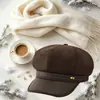 Sombrero de moda coreano para mujer de otoño e invierno, circunferencia de cabeza grande, adelgazante de cara, gorra de pico de pato, boina retro británica de rayas finas