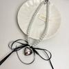 Collar con colgante de amor de metal dulce de verano con lazo y perlas para mujer, cadena de clavícula elegante y fresca.