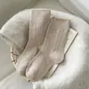Calcetines de dropshipping, calcetines de media pantorrilla, calcetines de algodón de color liso, calcetines a rayas, calcetines para mujer, calcetines con volantes, calcetines estilo Miu, en stock