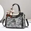 Bolsa Tote 2025 Nueva Bolsa de Gran Capacidad para Mujeres que Van al Trabajo Bolso de un Solo Hombro