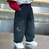 Calça Jeans Rasgada Infantil Estilo Primavera e Outono 2026 Nova Estilosa Calça Infantil Roupa de Outono Bonito Bebê Perna Curva Calça Longa