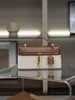 Bolsa para Lonchera Lp23 Nuevo Estilo Otoño e Invierno 2025 Bolsa de Cosméticos Bolsa para Lonchera Bolso de Hombro Cruzado Pequeño Cuadrado