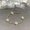 Versão de Luxo Pulseira de Trevo de Quatro Folhas e Flor de Cinco Folhas com Madrepérola Natural, Colar de Trevo de Quatro Folhas Espesso Banhado a Ouro 18K para Mulheres, Popular entre Influenciadores