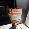 Bolso Tejido Texturizado de Verano 2025 Nueva Moda Bolso de Mano Pequeño y Fresco Bolso de Cubo Bolso de Hombro Bolso de Axila Bolso de Mujer