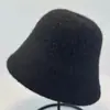 Chapéu de Lã Estilo Japonês Simples de Alta Qualidade para Outono e Inverno, Versátil e Afina o Rosto, Chapéu Cloche Quente Feminino