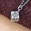 Collar con Colgante de Cubo de Rubik Cósmico al por Mayor para Hombre Plata de Ley 925 de Alto Sentido Diseño de Calle de Alto Sentido Accesorios de Nicho para Hombre