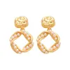 Pendientes Cuadrados de Perla con Aguja de Plata Chapada en Oro Real, Estilo Retro Francés, Pendientes Versátiles, Pendientes de Nicho de Gama Alta para Mujer