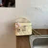 Exquisito Bolso Pequeño para Mujer 2026 Primavera Nuevo Estilo de Moda Casual Bolso Cruzado Fresco Acolchado Bolso de Mano con Cadena Bolso Caja