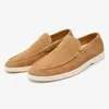 Ventas directas transfronterizas desde la fábrica de origen, en stock, zapatos casuales tipo mocasín para pareja, suela blanda, cómodos y versátiles 48