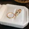 Anillo Abierto Geométrico Redondo de Circonita Estilo Medieval Retro Nicho Anillo de Alta Gama Temperamento Lujo Ligero Joyería de Mano Venta al por Mayor