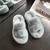 Chinelos de Pelo com Solado Grosso Plus Size para Mulheres, Uso Externo, Novo Estilo Outono/Inverno 2026, Estilo Fada Petite, Chinelos de Algodão com Tira Única